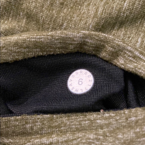 Lululemon Align Leggings - Picture 10 of 17